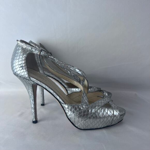 KATE SPADE Open Toe Gold Metallic Snake Skin Stamped Heels Women's Sz7 B - Picture 3 of 9